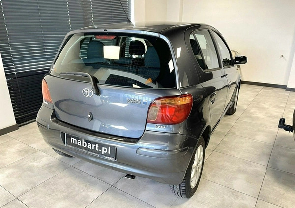 Toyota Yaris cena 14200 przebieg: 175000, rok produkcji 2005 z Koziegłowy małe 232